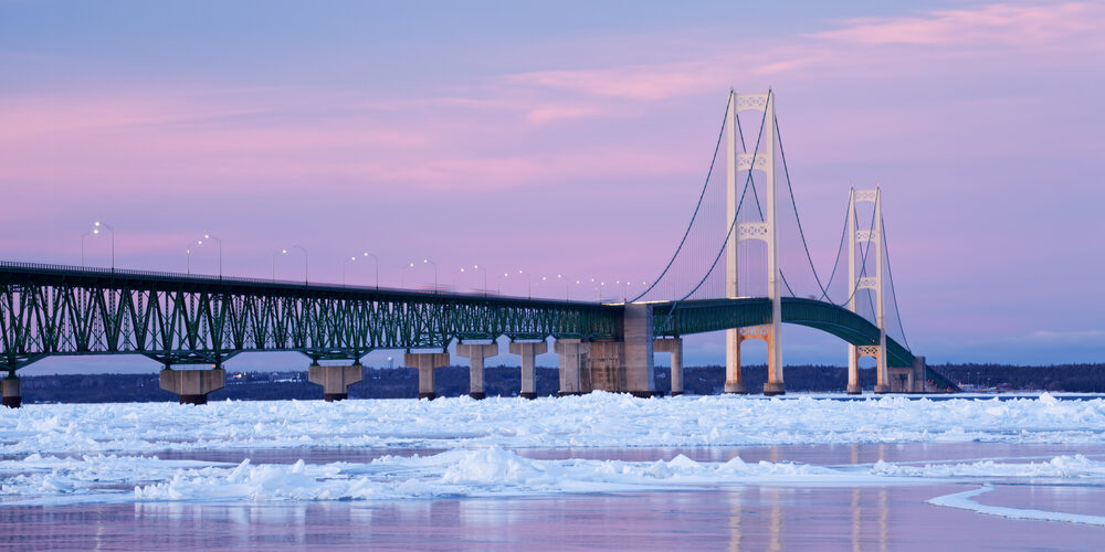 Winter,Landscape,At,Twilight,Of,The,Mackinac,Bridge,And,The